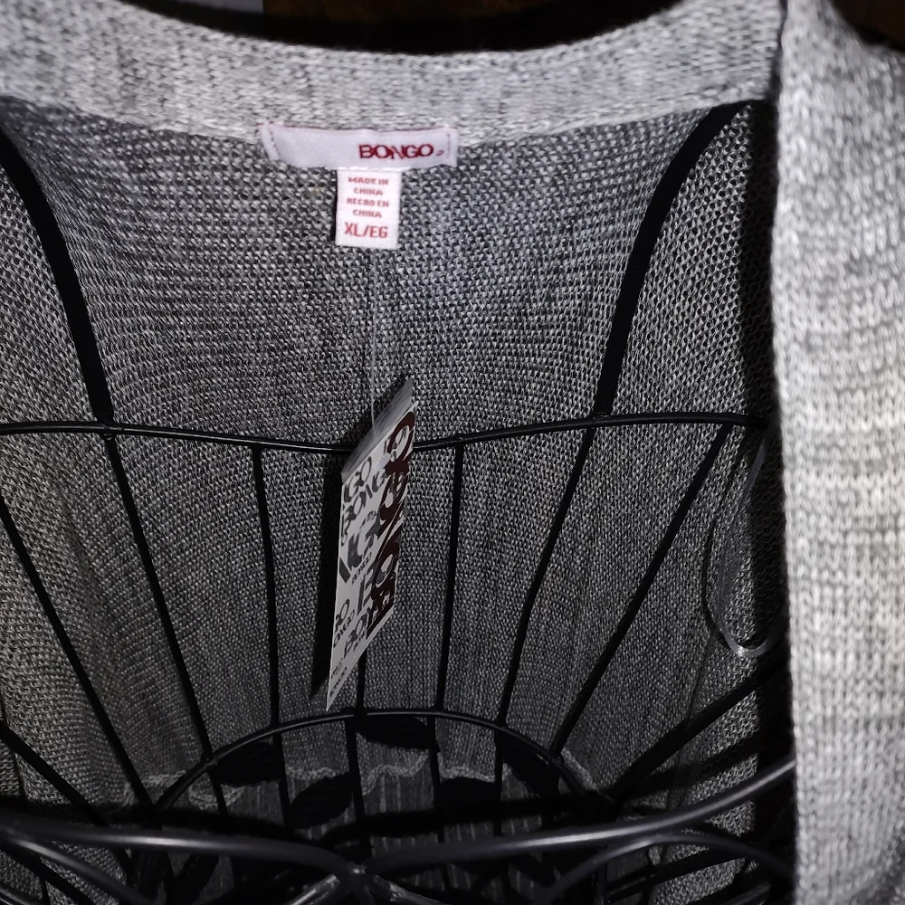 Brand New Bongo Cardigan - Picture 2 of 3